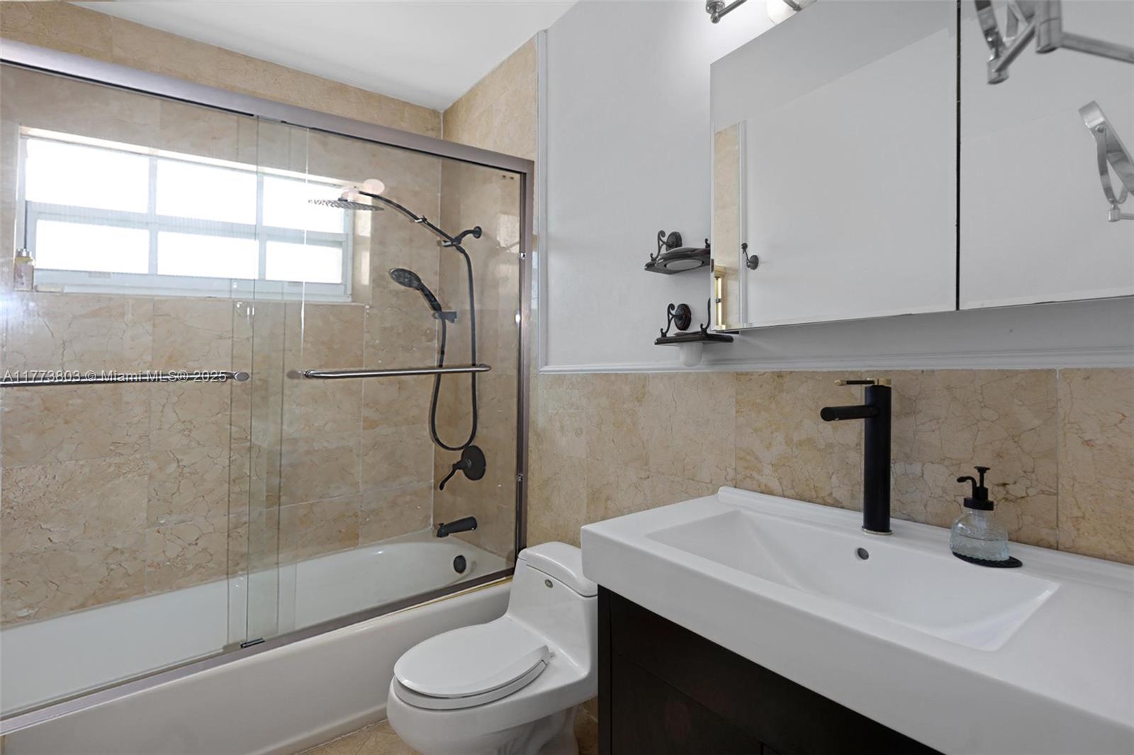 1185 Biarritz Dr Miami Beach, FL 33141