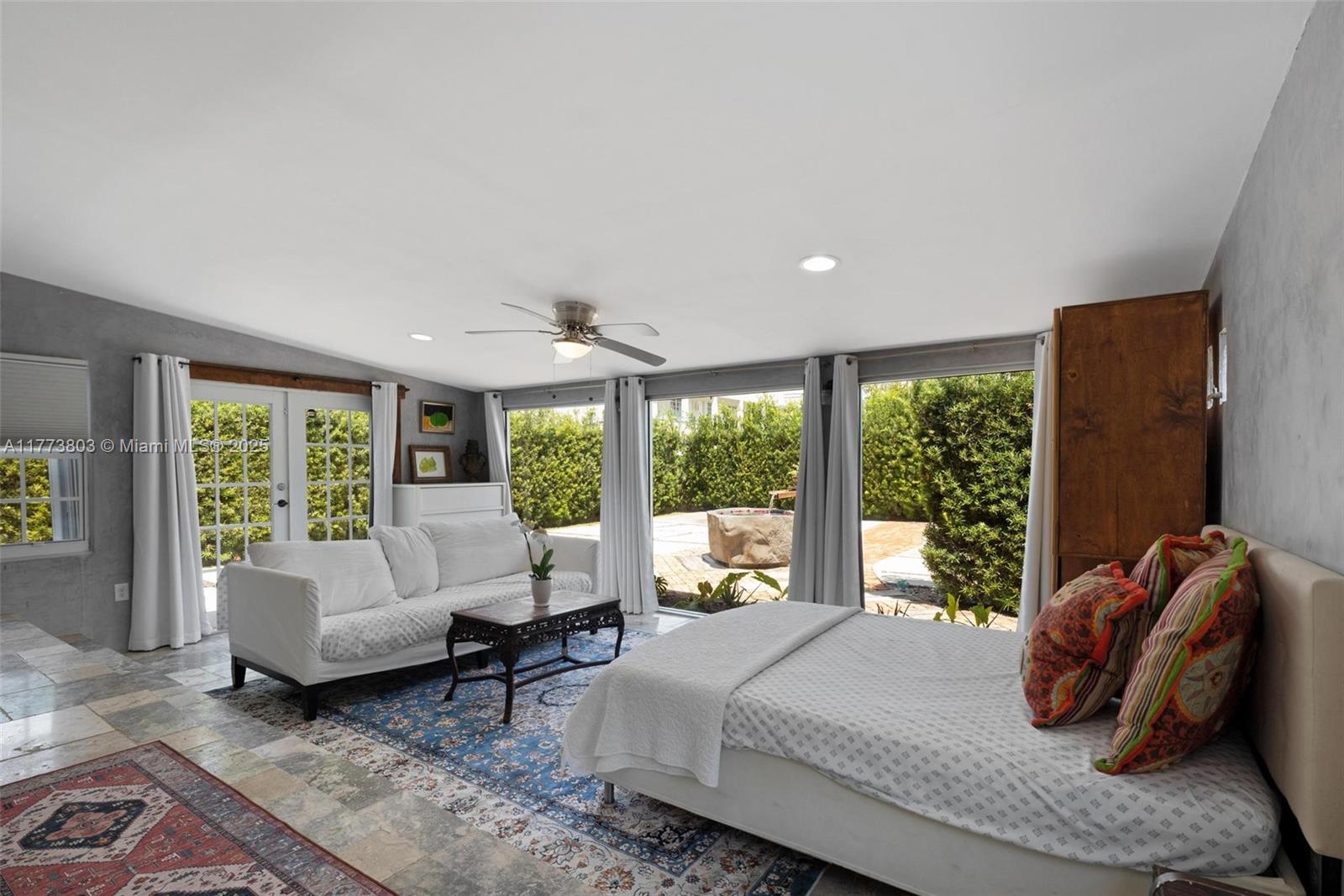 1185 Biarritz Dr Miami Beach, FL 33141