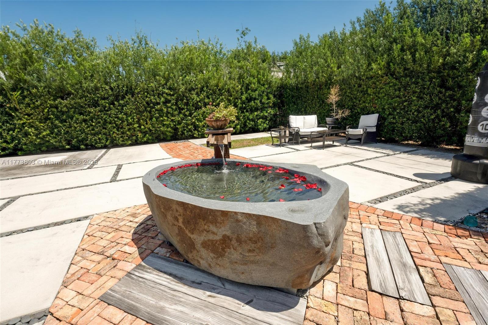 1185 Biarritz Dr Miami Beach, FL 33141