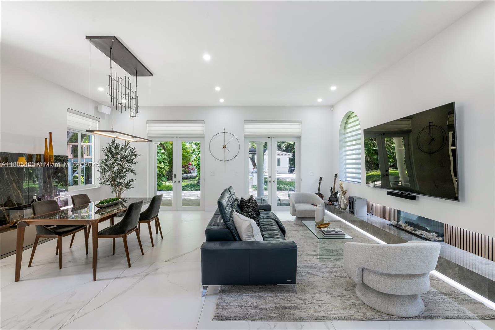 8941 SW 65th Ct Pinecrest, FL 33156