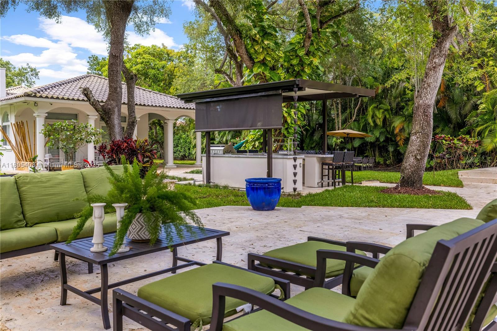 8941 SW 65th Ct Pinecrest, FL 33156