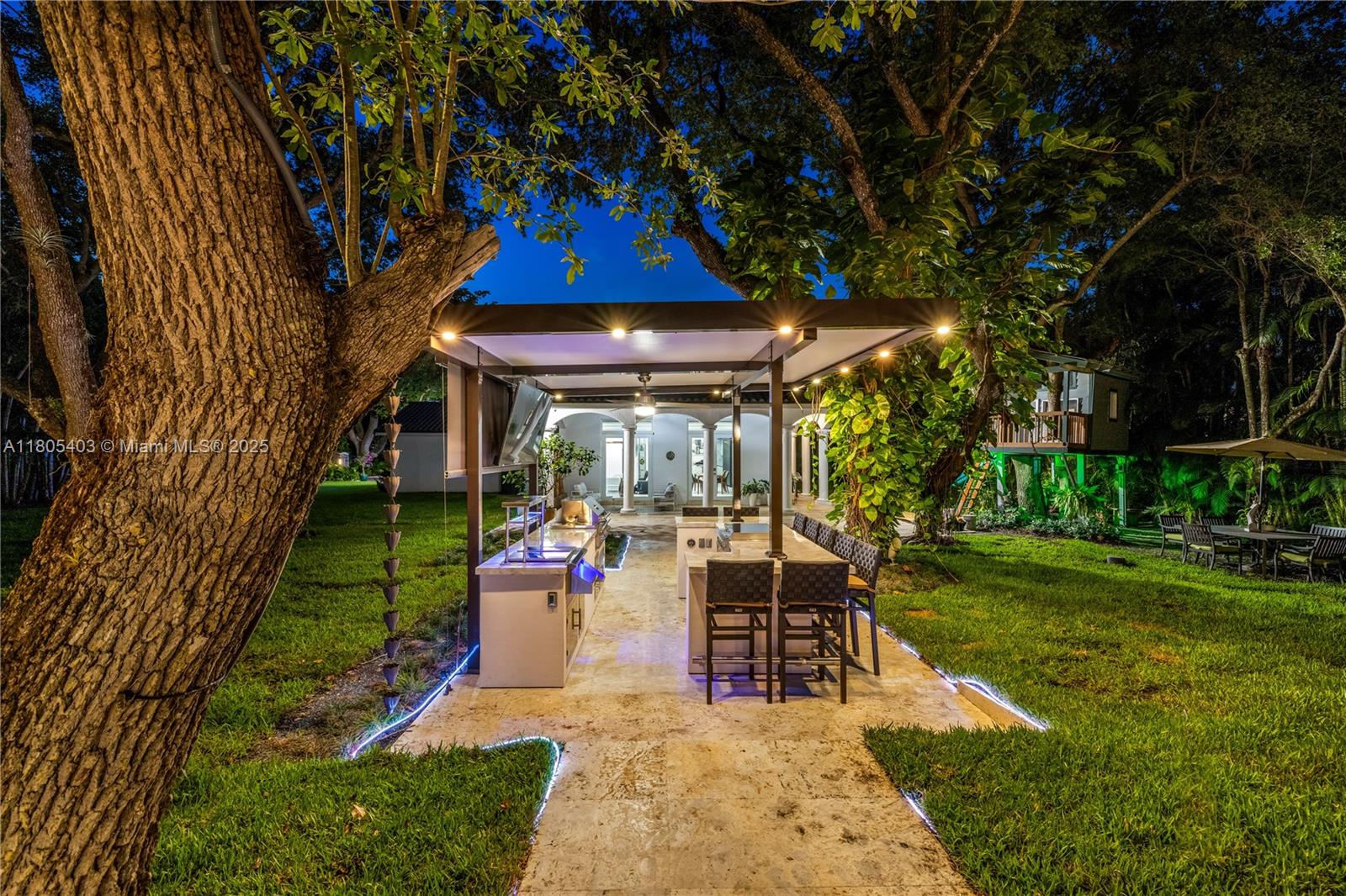 8941 SW 65th Ct Pinecrest, FL 33156