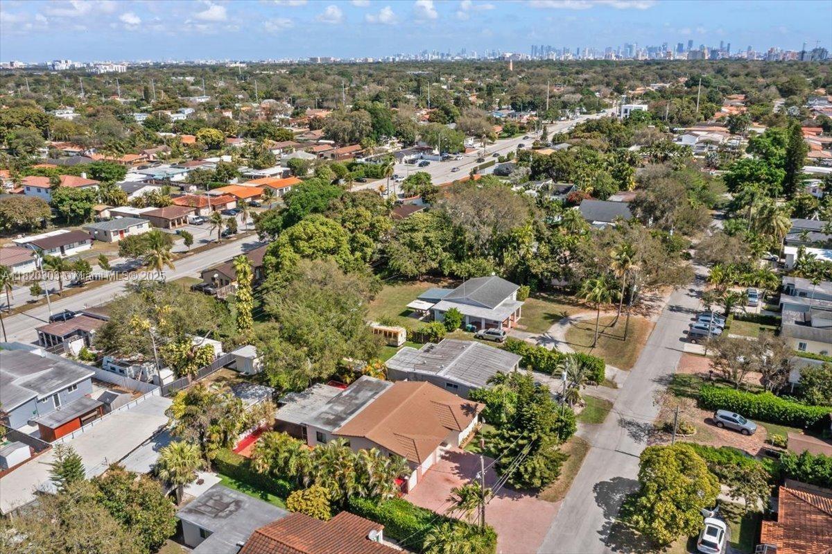 6385 SW 25th St Miami, FL 33155