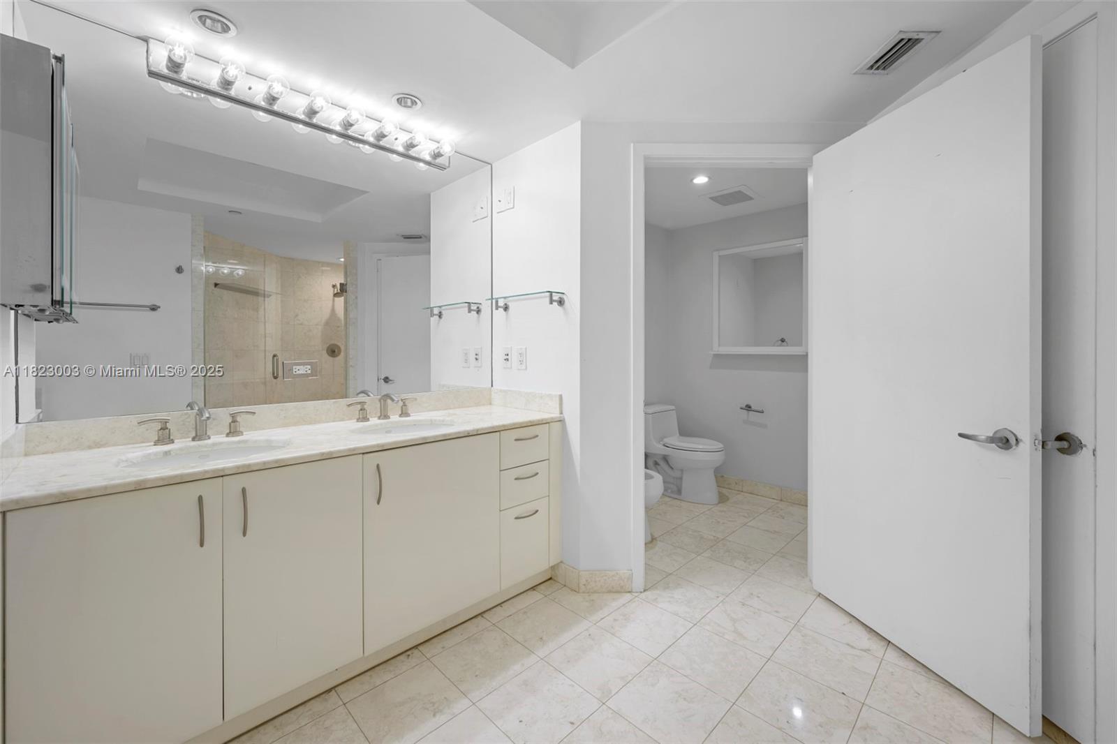 image Jade Residences12
