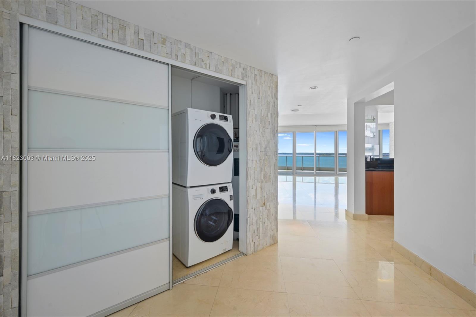 image Jade Residences1