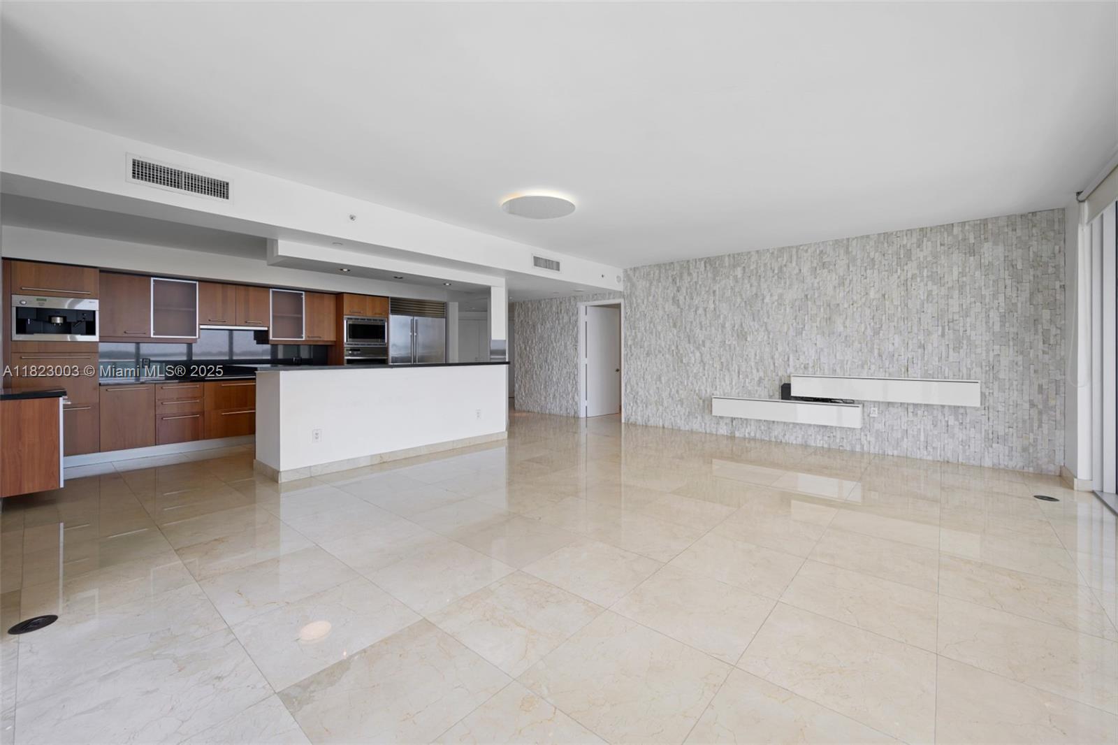 image Jade Residences7