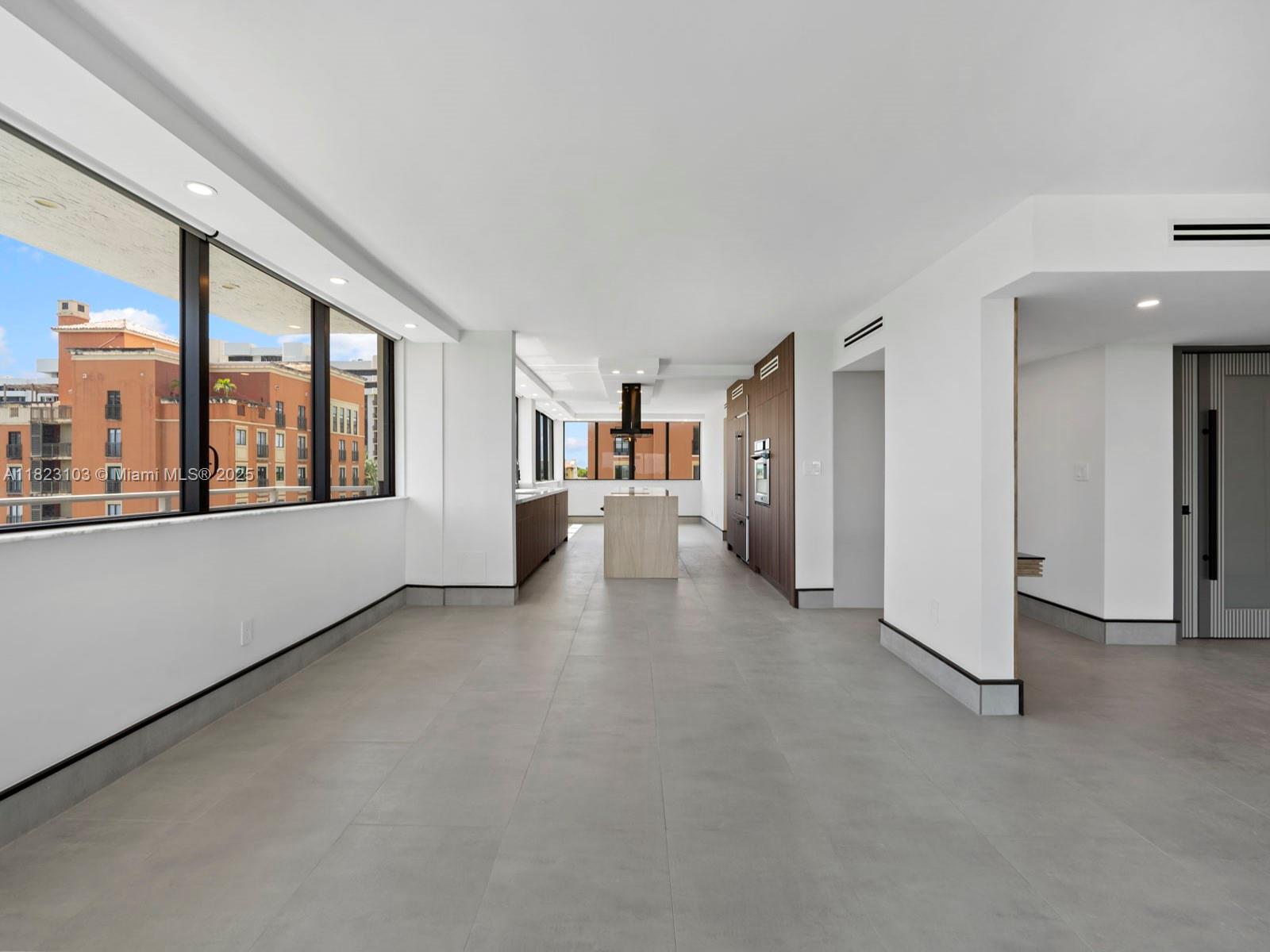 700 Coral Way #5 Coral Gables, FL 33134