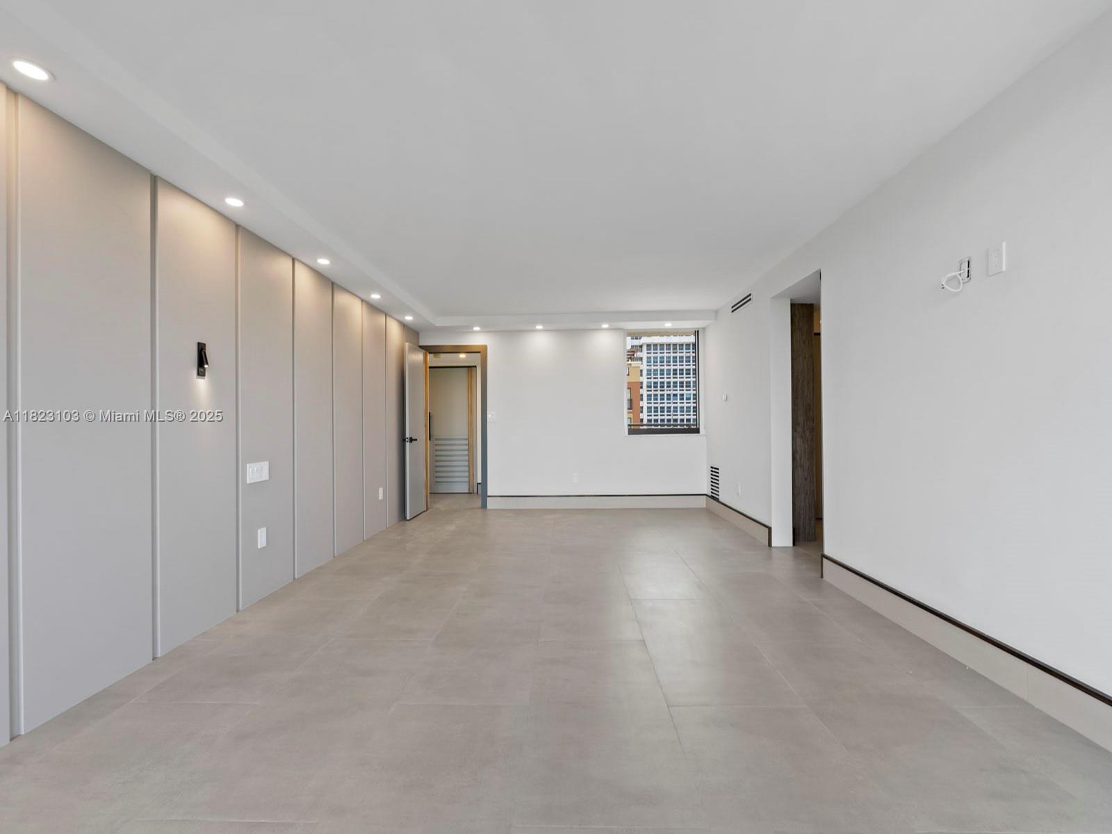 700 Coral Way #5 Coral Gables, FL 33134