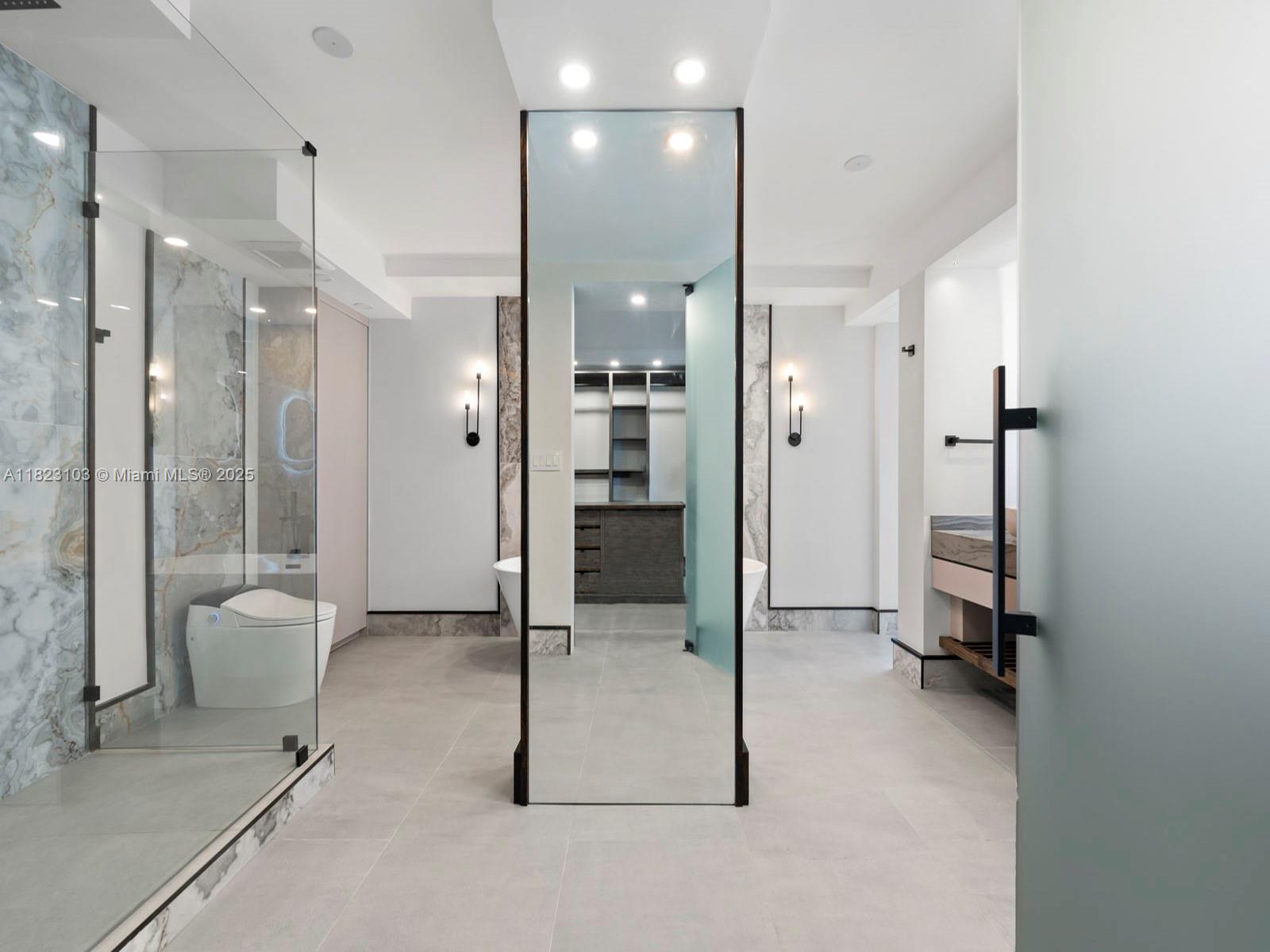 700 Coral Way #5 Coral Gables, FL 33134