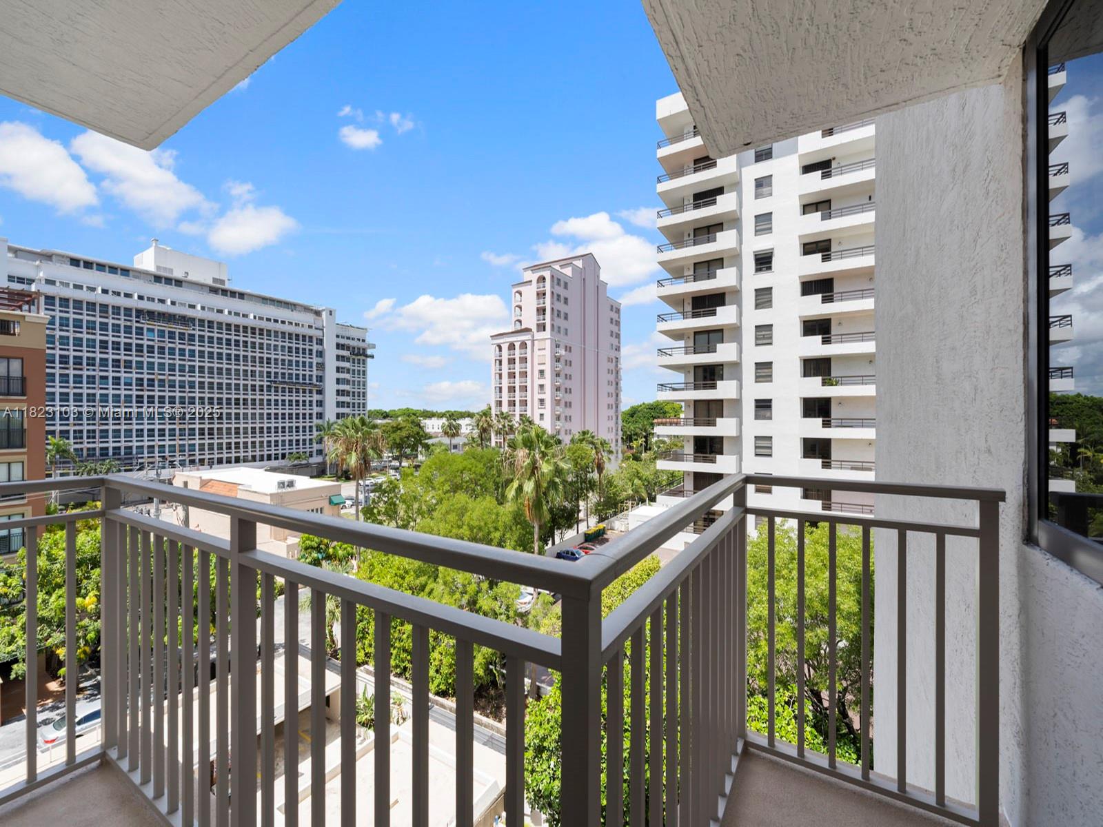 700 Coral Way #5 Coral Gables, FL 33134
