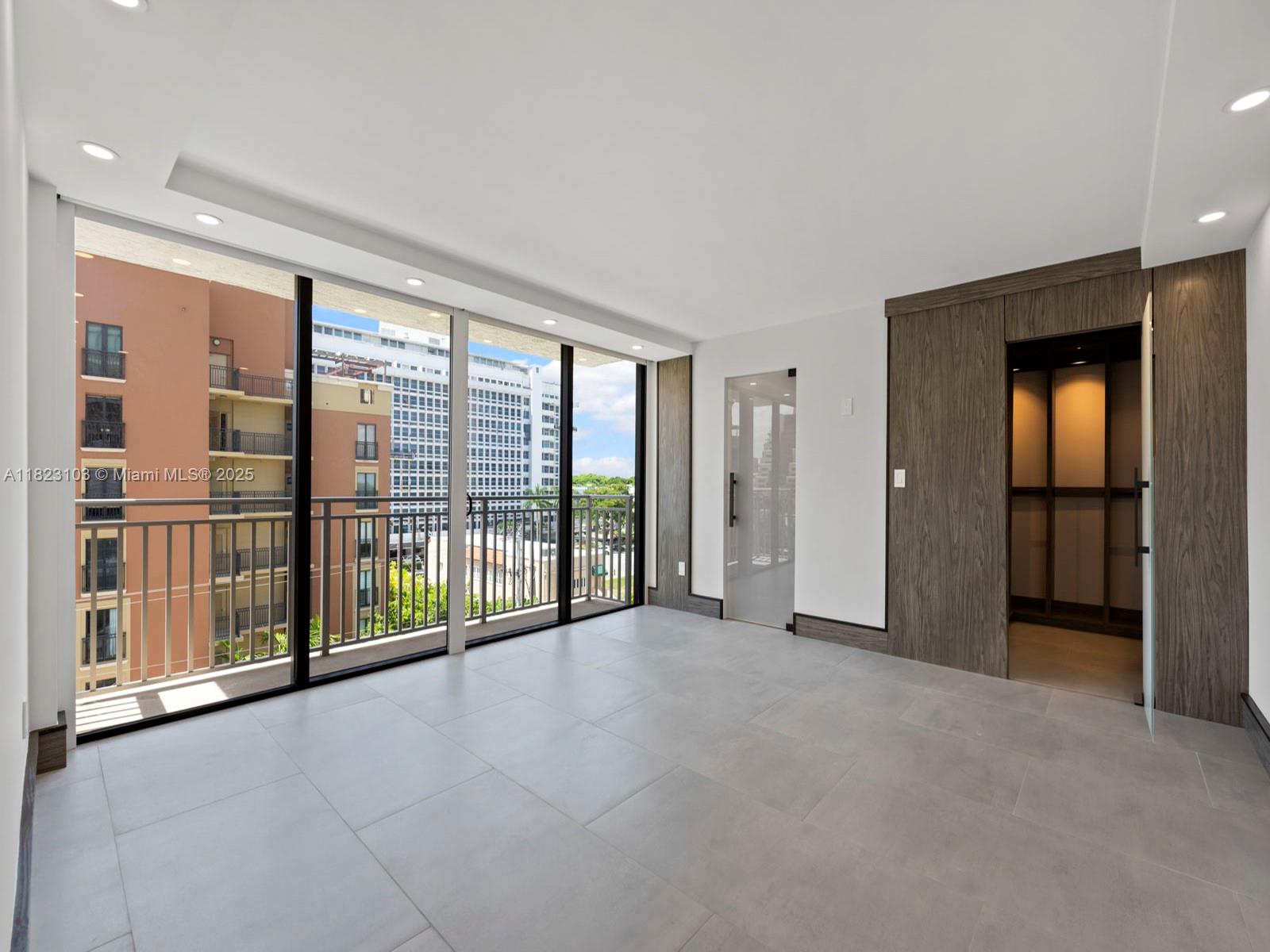 700 Coral Way #5 Coral Gables, FL 33134