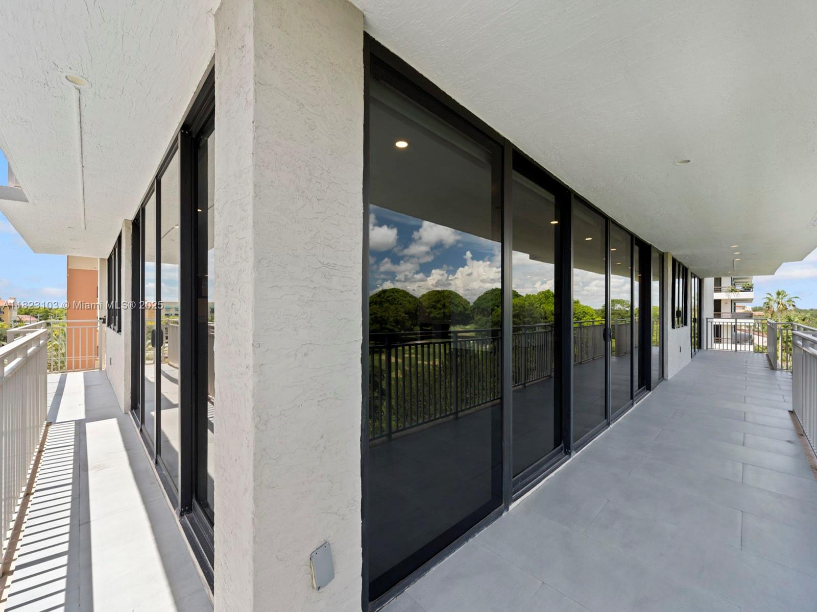 700 Coral Way #5 Coral Gables, FL 33134