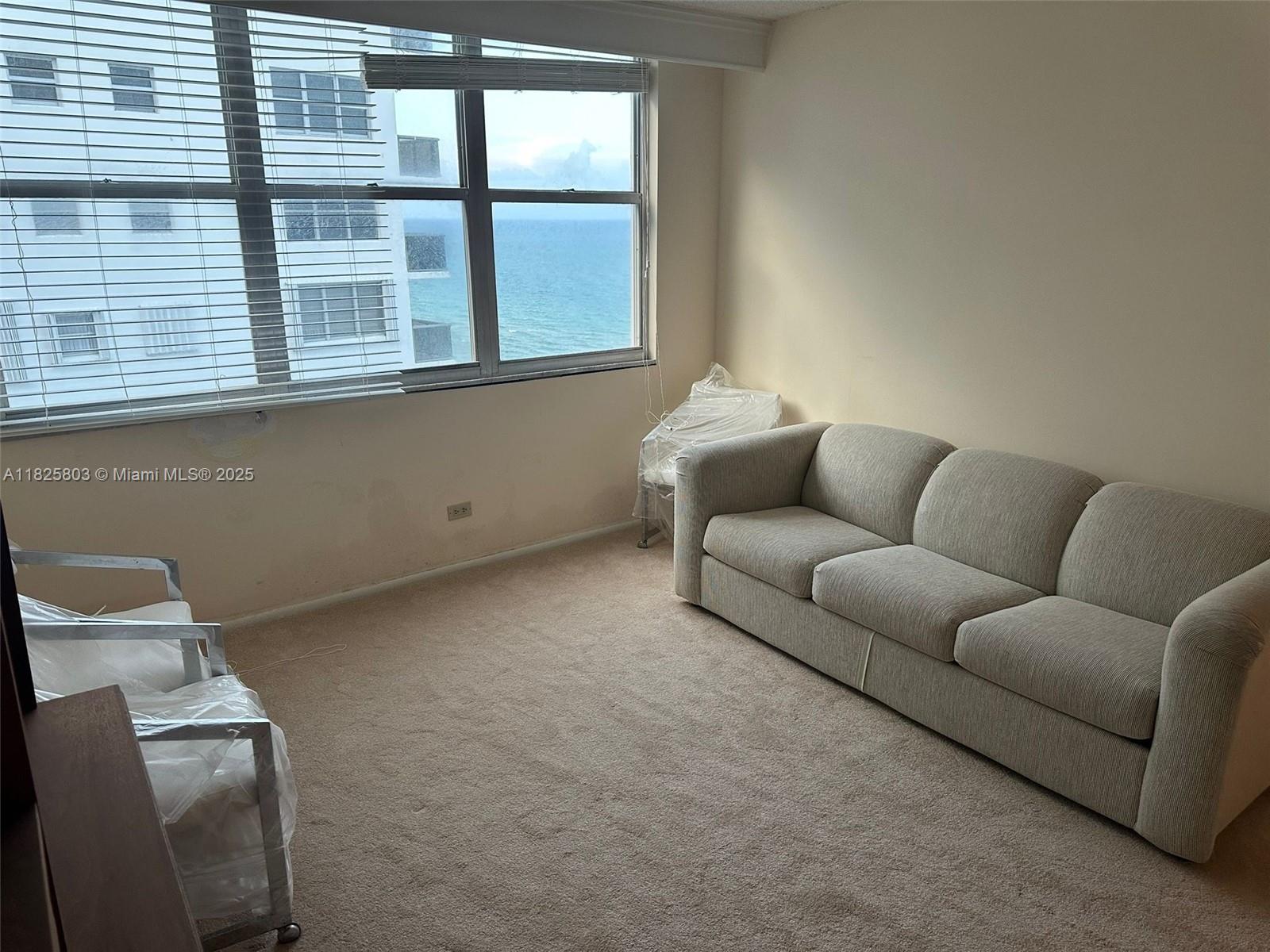 6039 Collins Ave #1625,Miami Beach, FL 33140