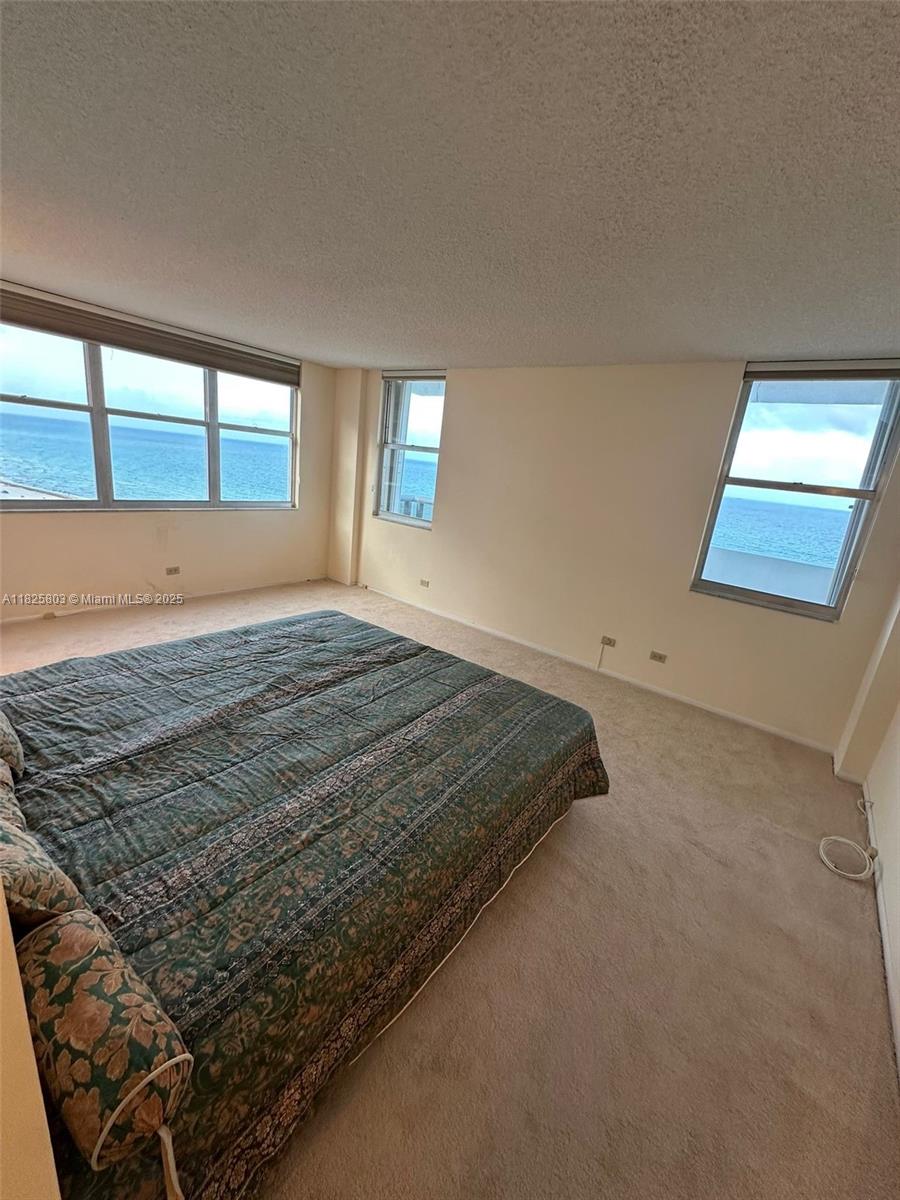 6039 Collins Ave #1625,Miami Beach, FL 33140