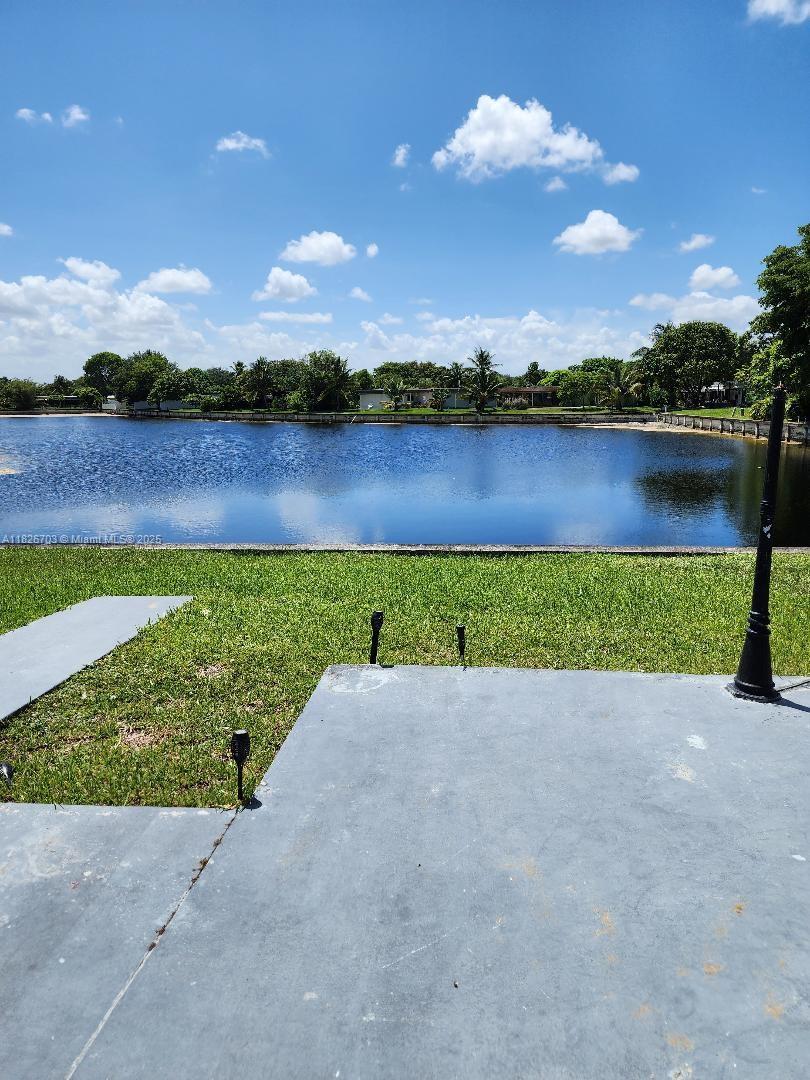 6311 NW 71st Ave,Tamarac, FL 33321