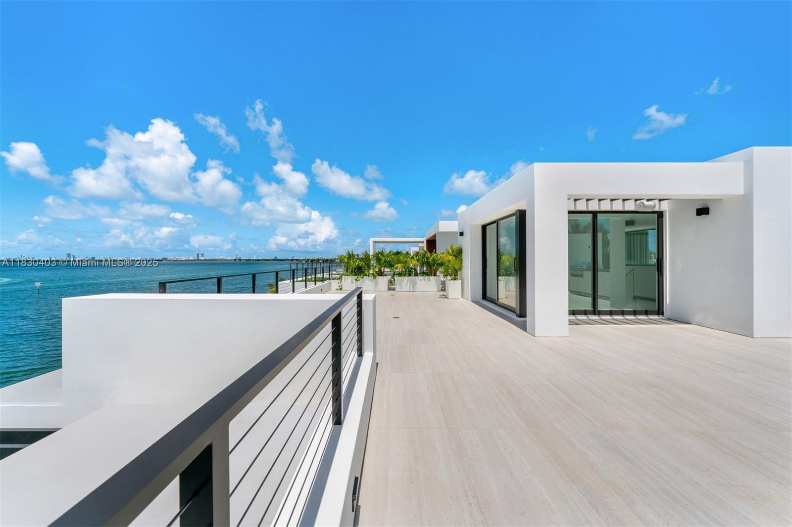 1045 N Venetian Dr Miami, FL 33139 1045 N Venetian Dr Miami, FL 33139