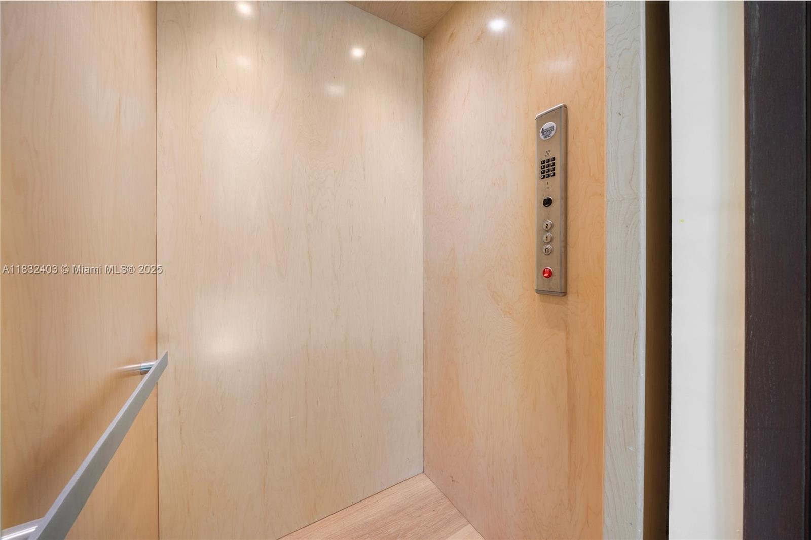 7610 SW 48th Ct Miami, FL 33143 7610 SW 48th Ct Miami, FL 33143