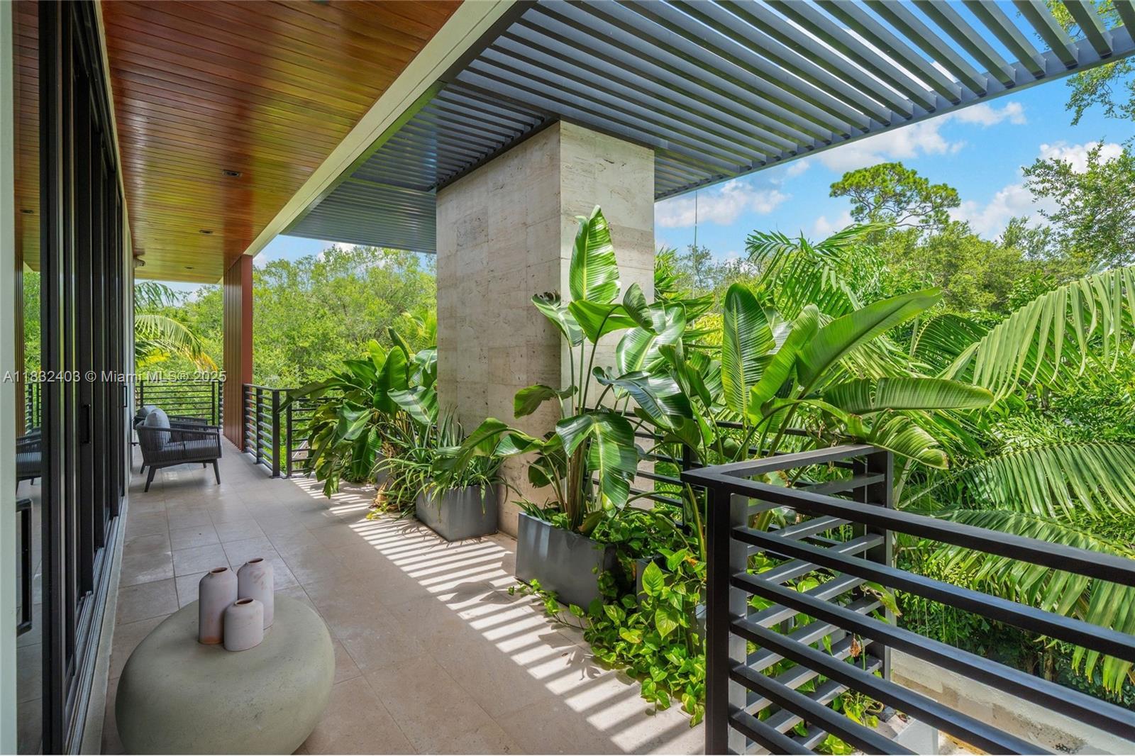 7610 SW 48th Ct Miami, FL 33143 7610 SW 48th Ct Miami, FL 33143