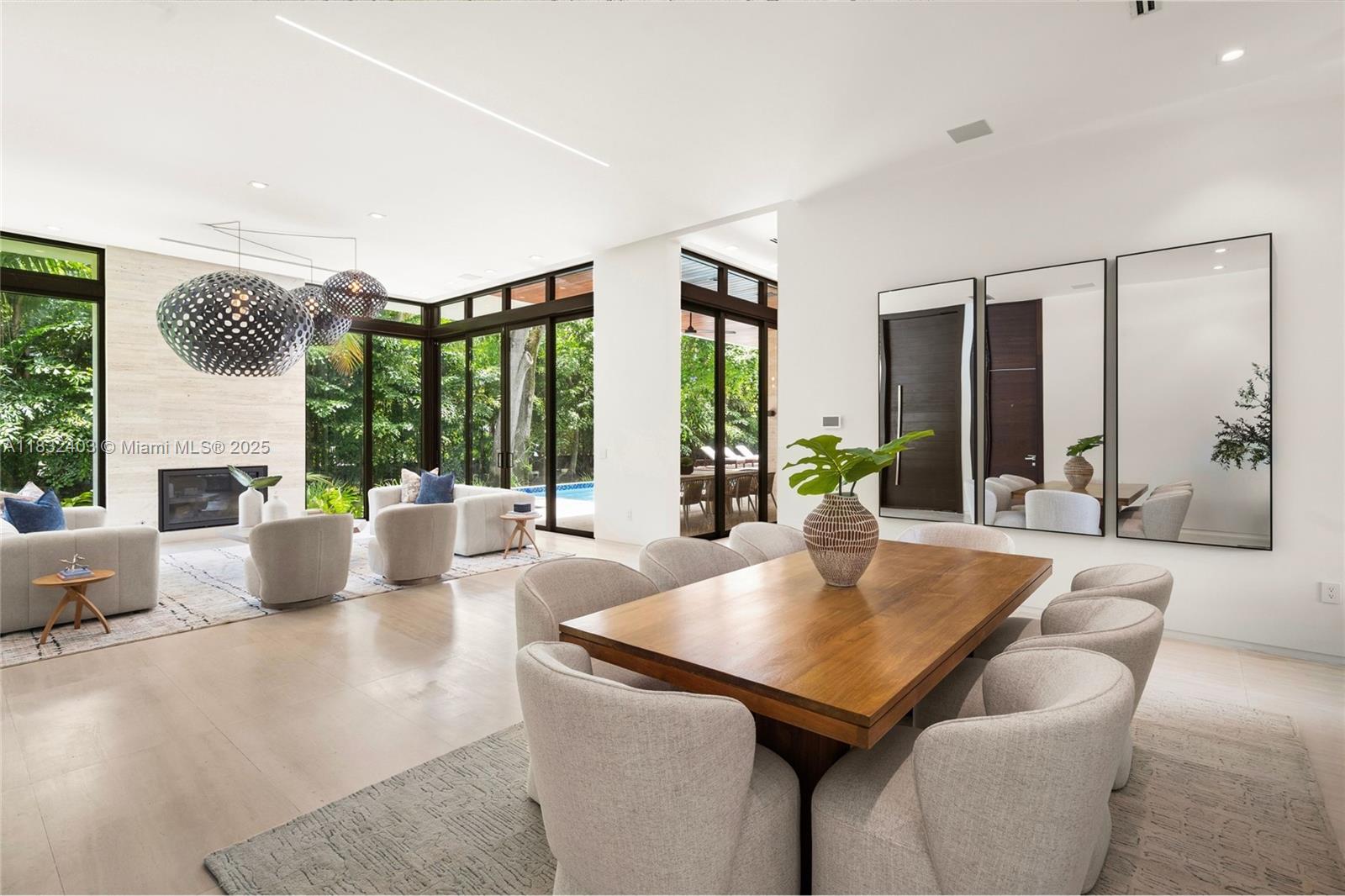 7610 SW 48th Ct Miami, FL 33143 7610 SW 48th Ct Miami, FL 33143