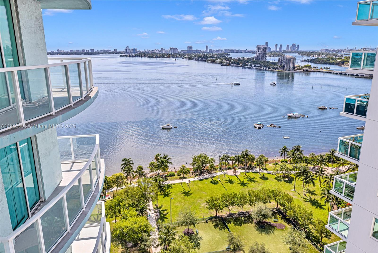 1900 N Bayshore Dr #2003