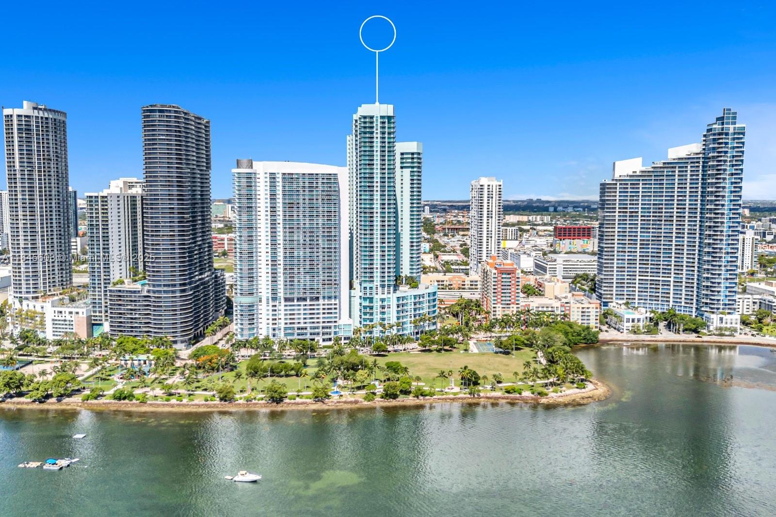 image Quantum On The Bay Condo19