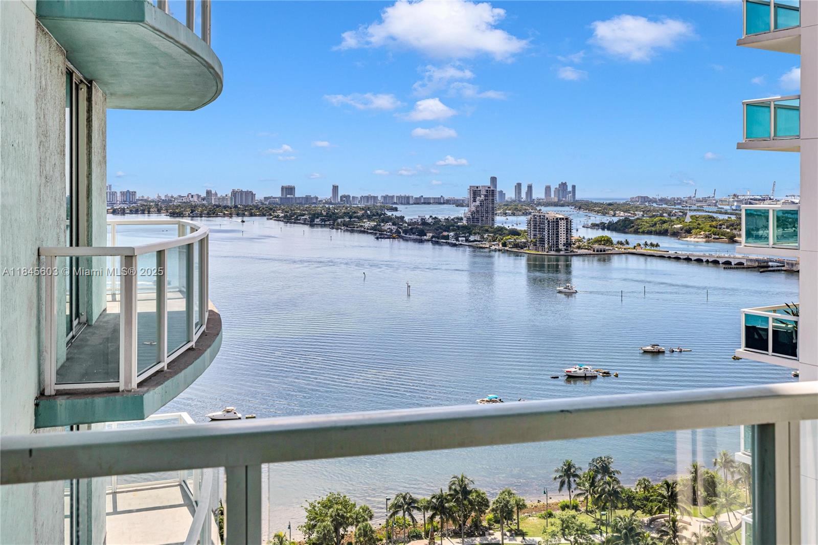 image Quantum On The Bay Condo7