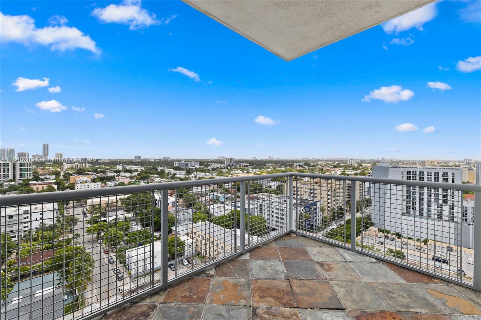 image Neo Condo17