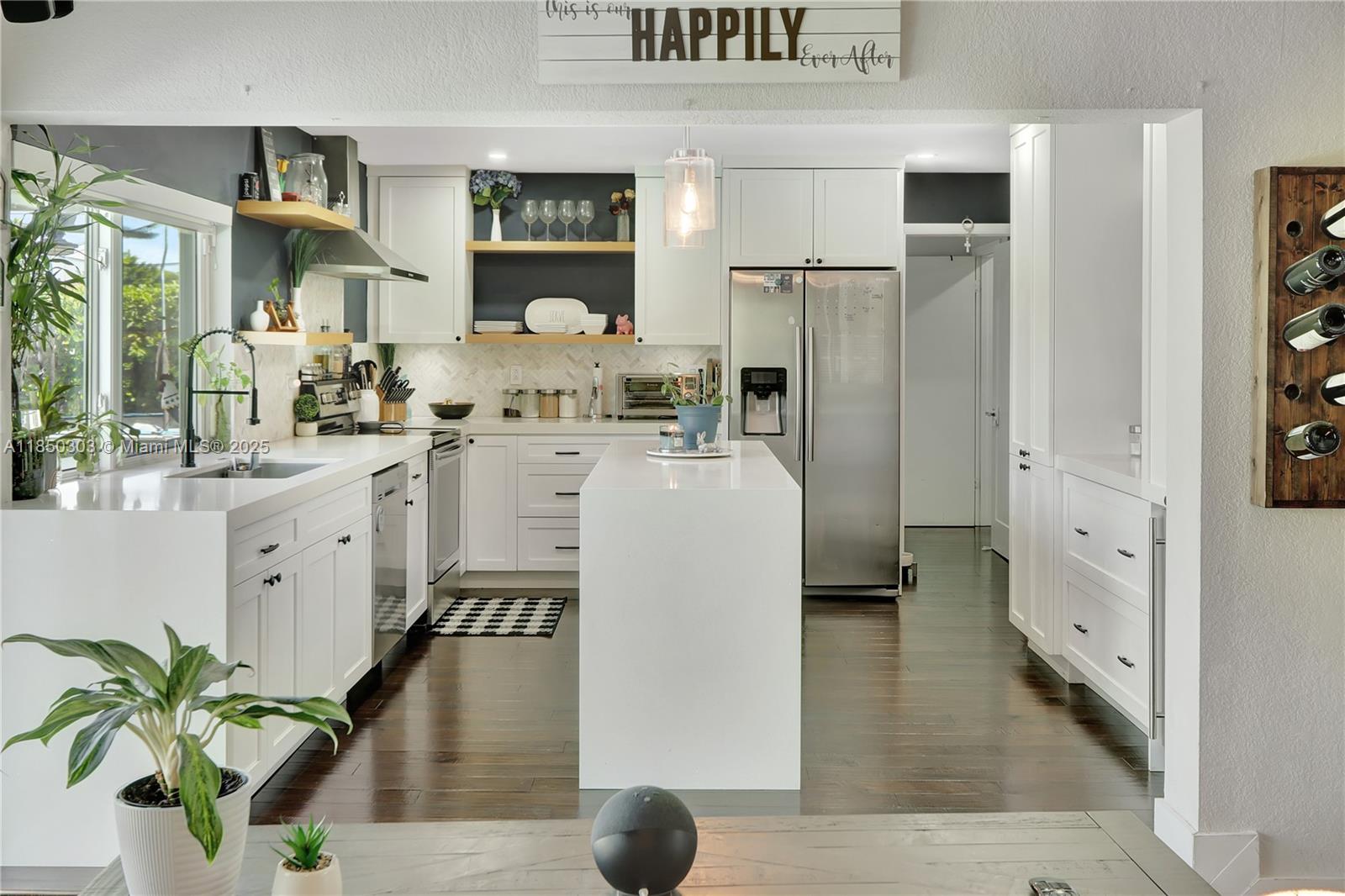 1824 SW 100th Ave Miami, FL 33165