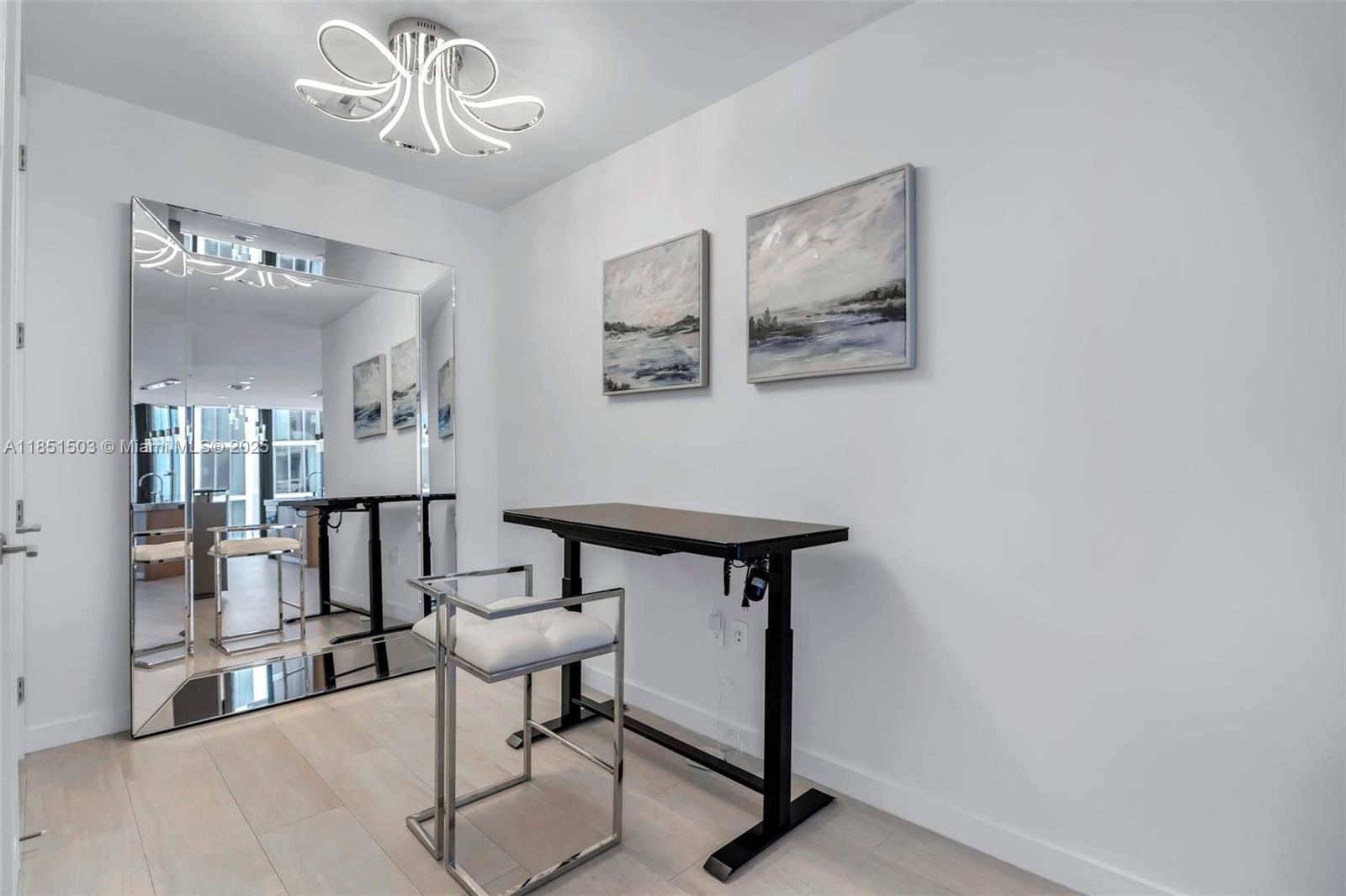 image Park Grove Club Resideces18