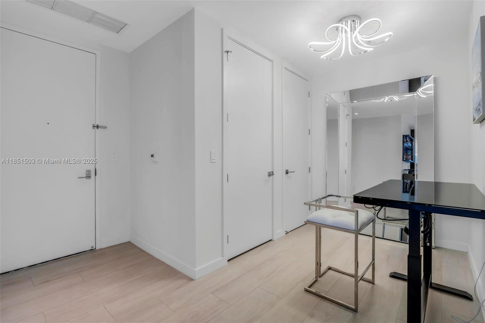 image Park Grove Club Resideces19