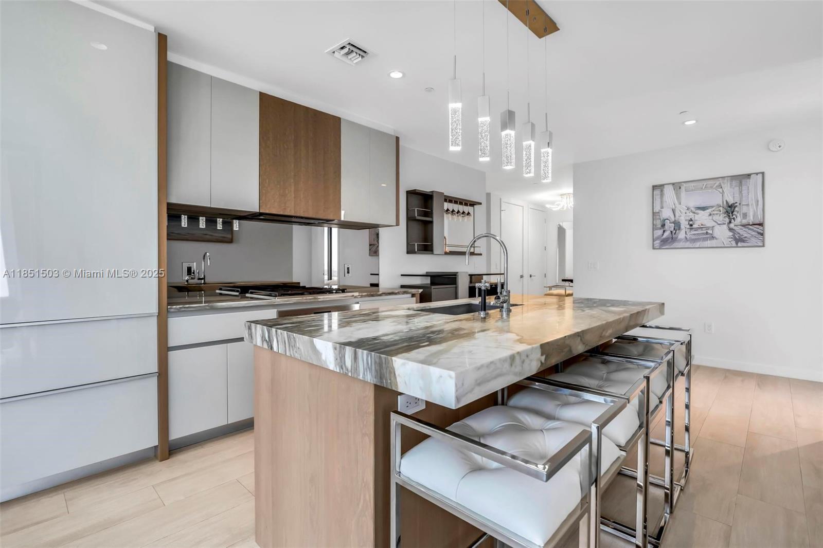 image Park Grove Club Resideces5