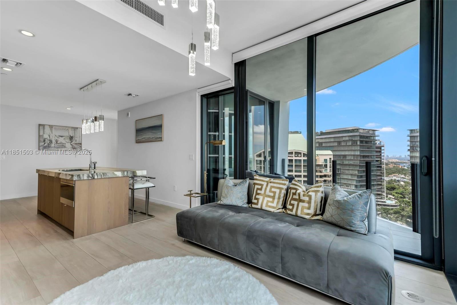 image Park Grove Club Resideces8