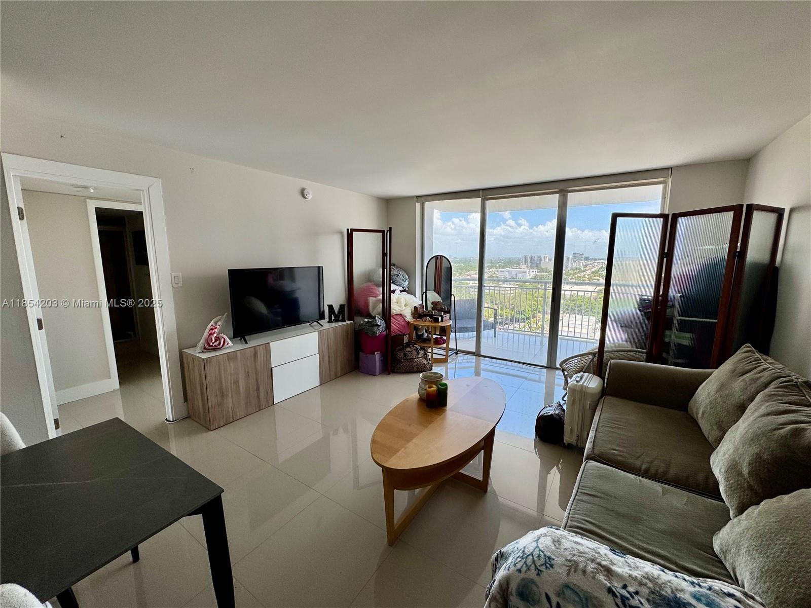 18011 Biscayne Blvd #1802
