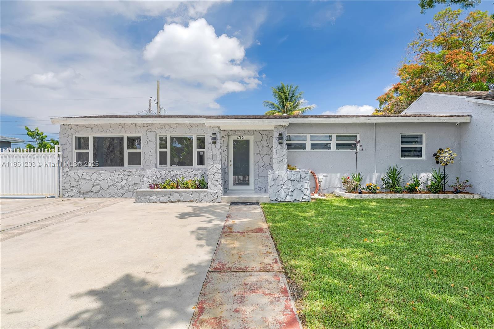 17201 NW 37th Ave