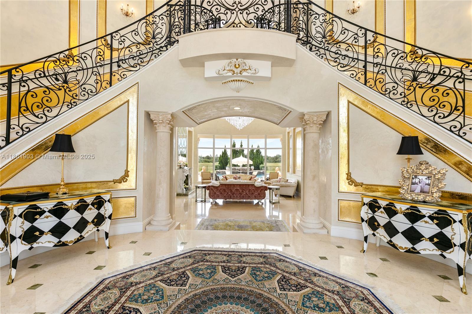 2951 Lake Rdg Ln Weston, FL 33332