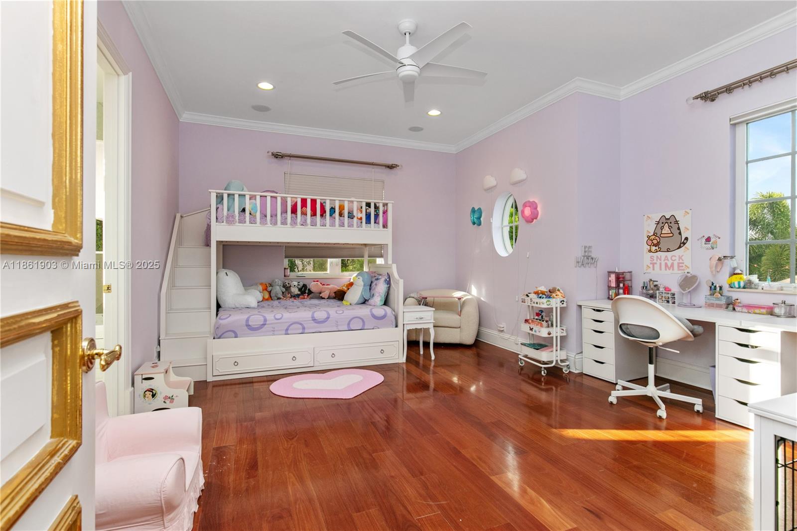 2951 Lake Rdg Ln Weston, FL 33332