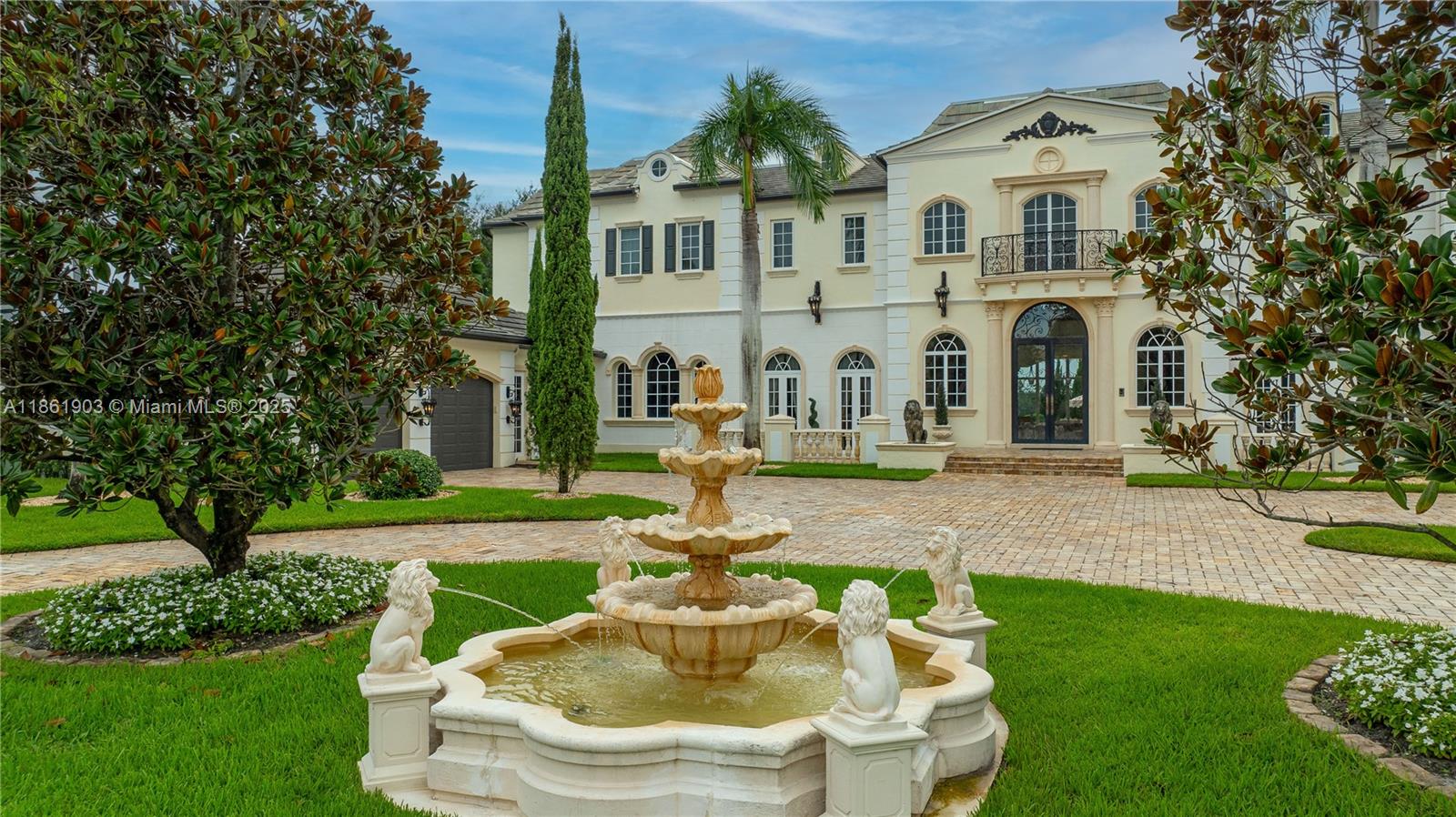 2951 Lake Rdg Ln Weston, FL 33332