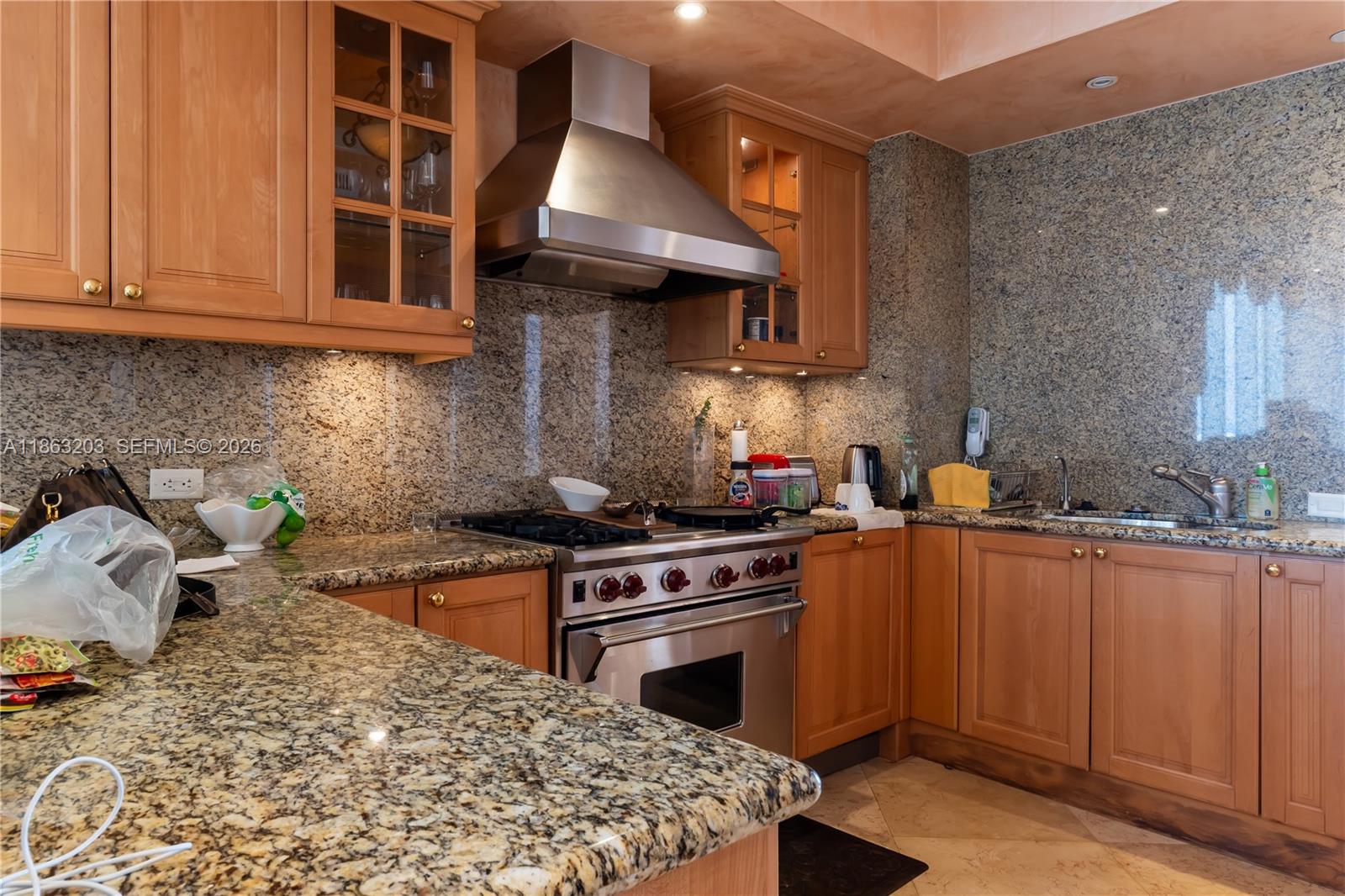 17875 Collins Ave #4001 Sunny Isles Beach, FL 33160