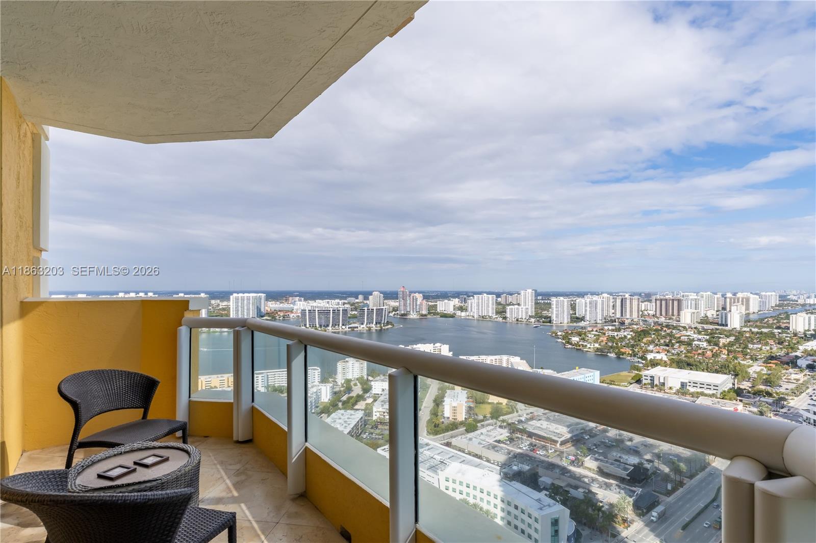 17875 Collins Ave #4001 Sunny Isles Beach, FL 33160