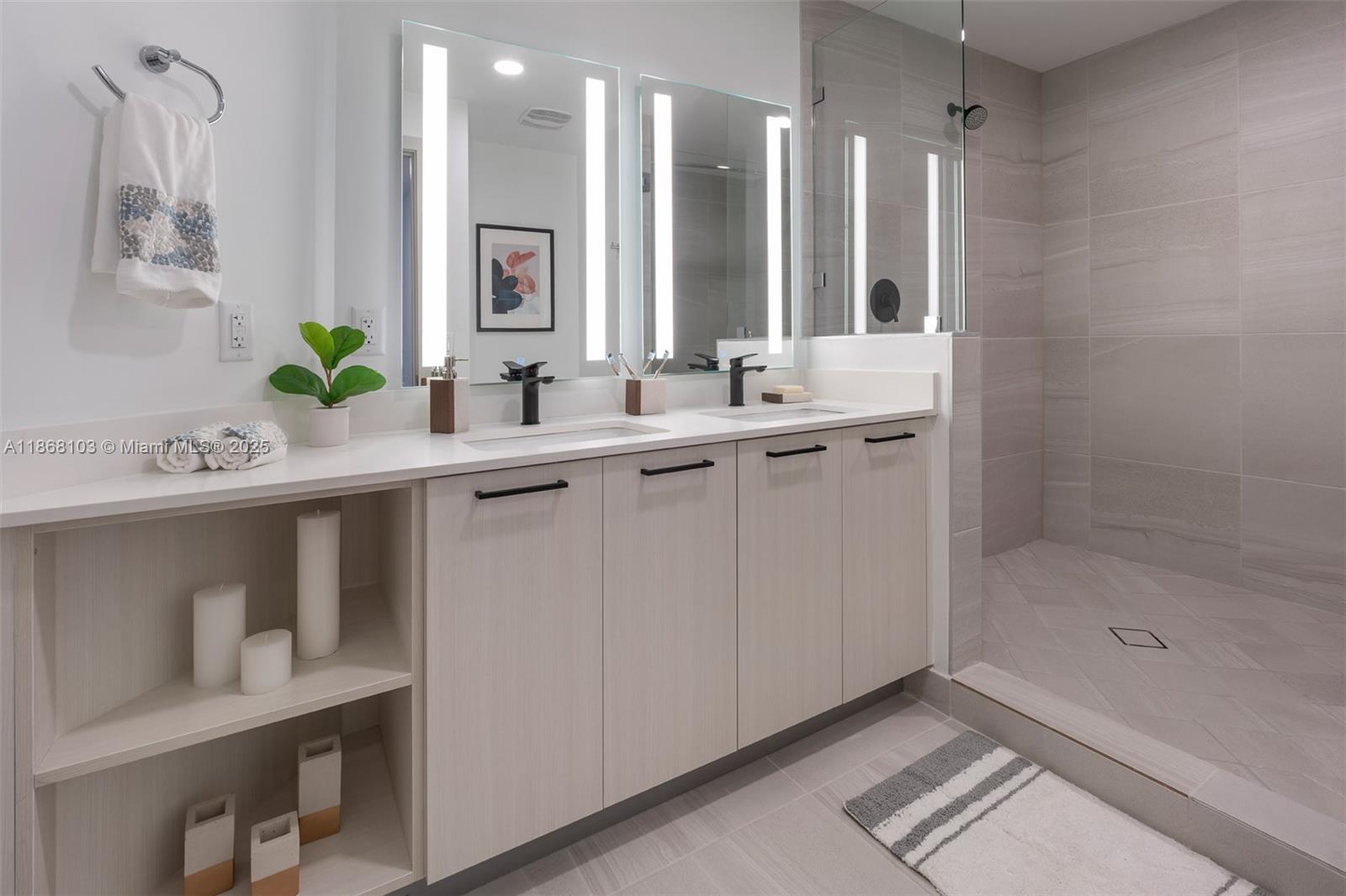 221 SW 12th St #218,Miami, FL 33130