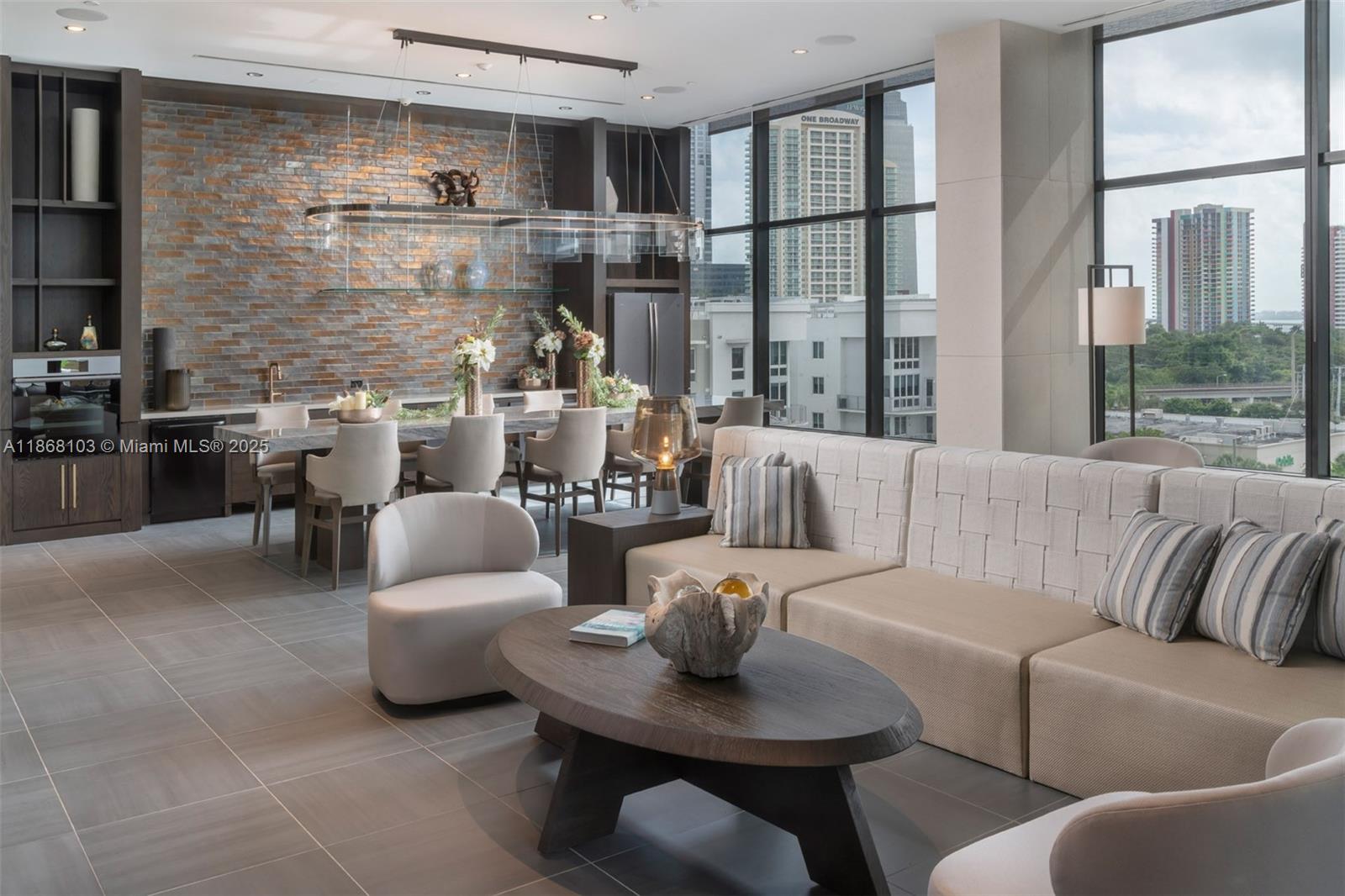 221 SW 12th St #218,Miami, FL 33130