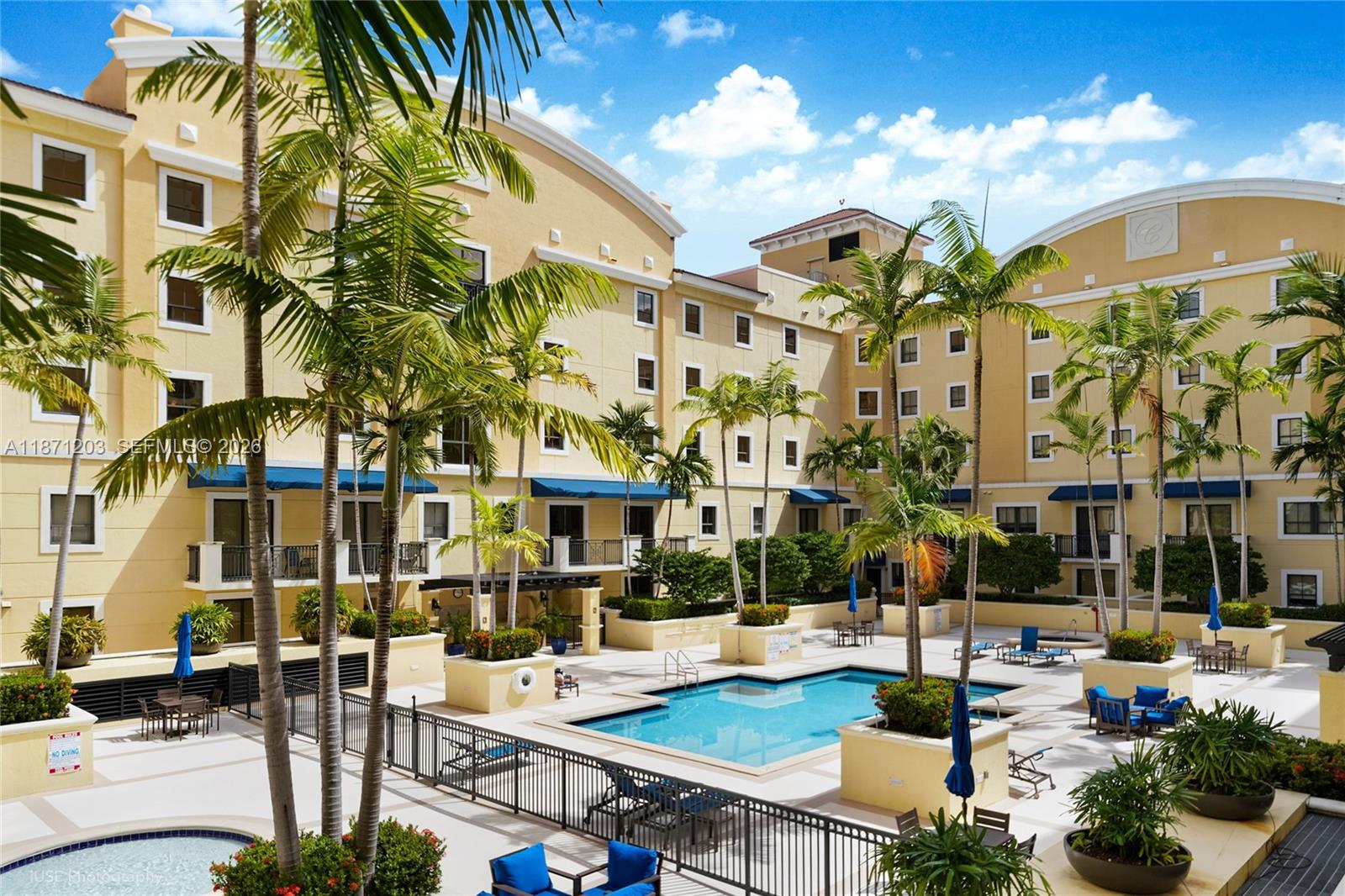 8395 SW 73rd Ave #511 Miami, FL 33143