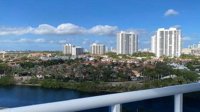 20505 E Country Clb Dr #1138