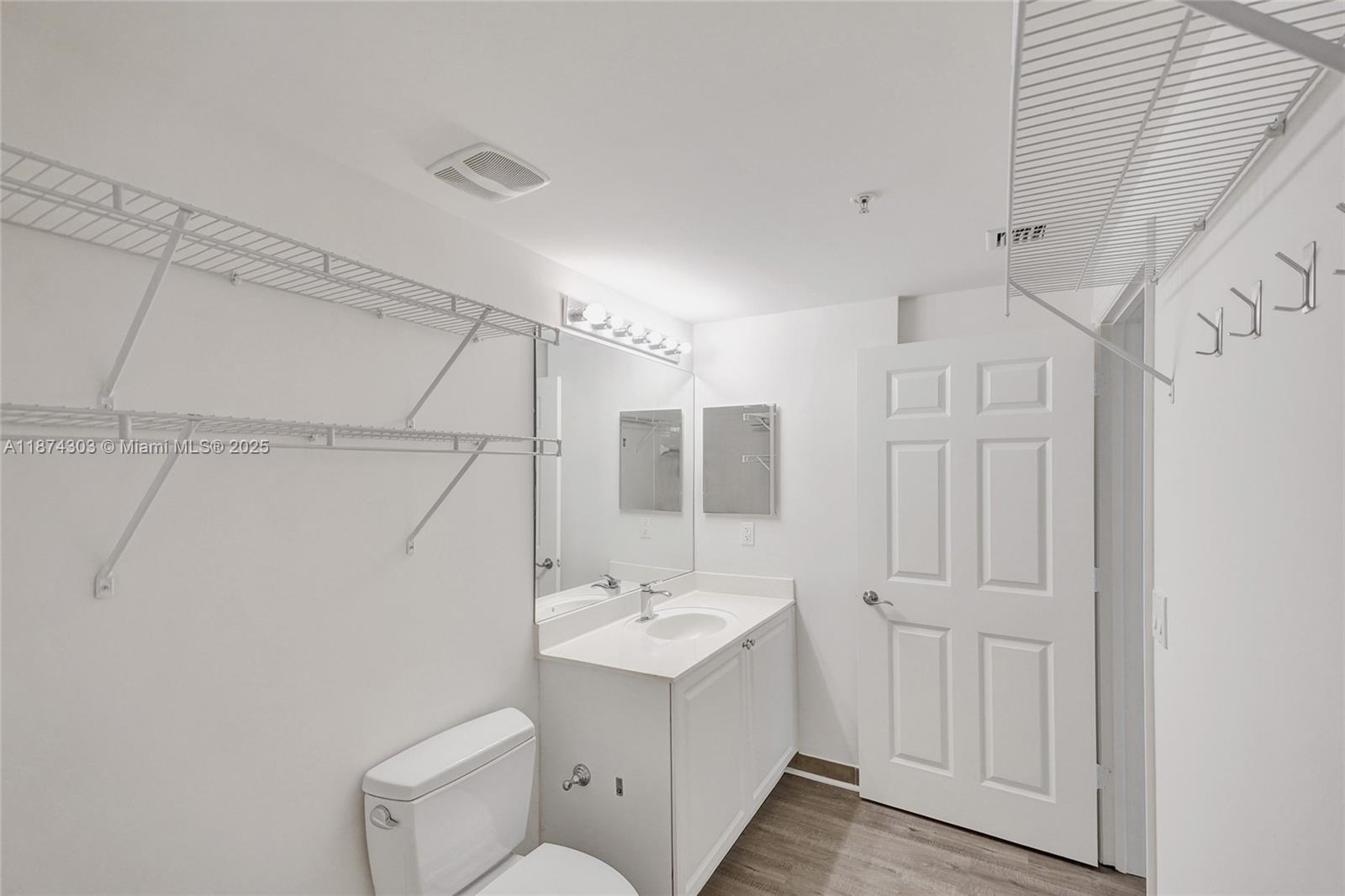 888 S Douglas Rd #304 Coral Gables, FL 33134