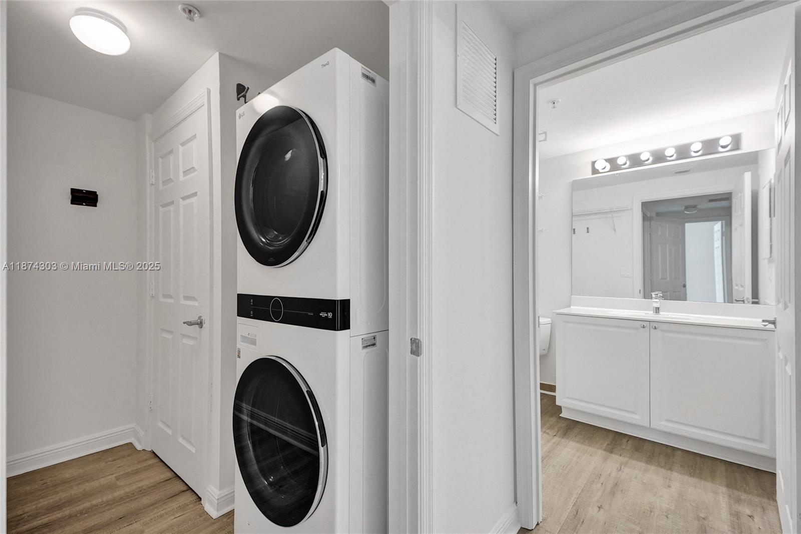 888 S Douglas Rd #304 Coral Gables, FL 33134