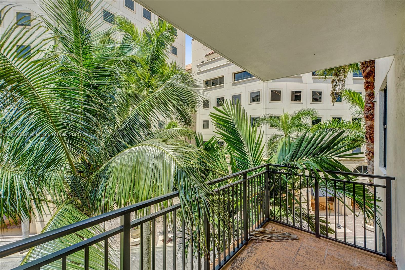 888 S Douglas Rd #304 Coral Gables, FL 33134