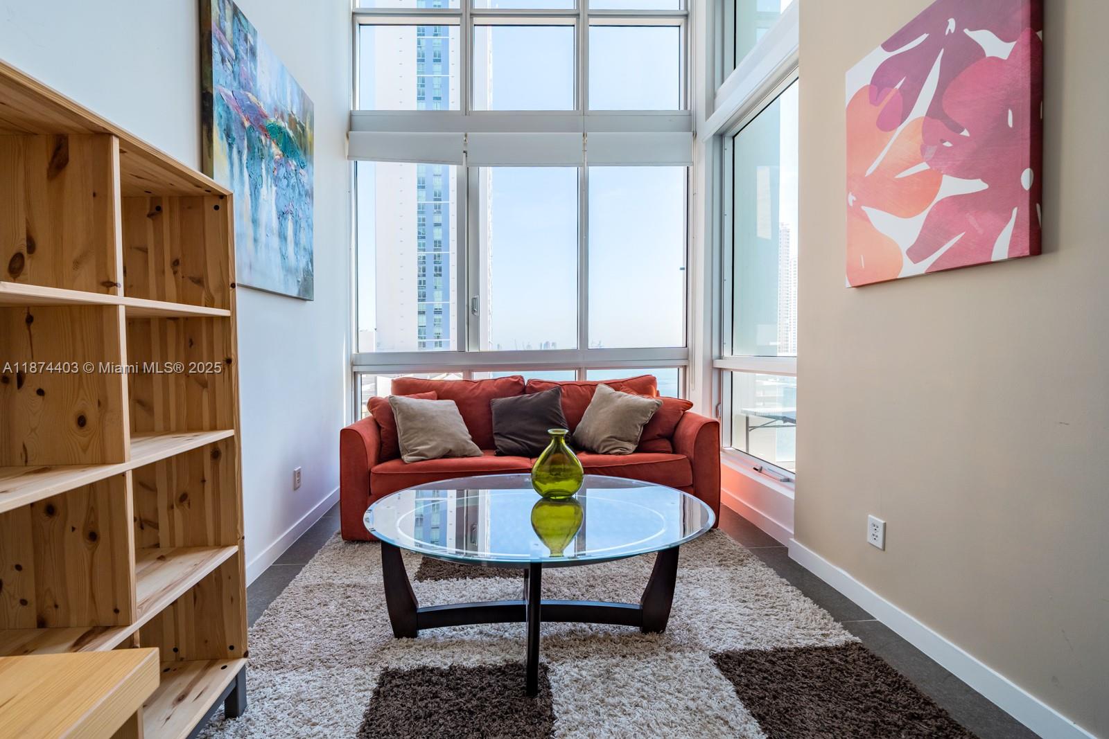 image Met 1 Condo10