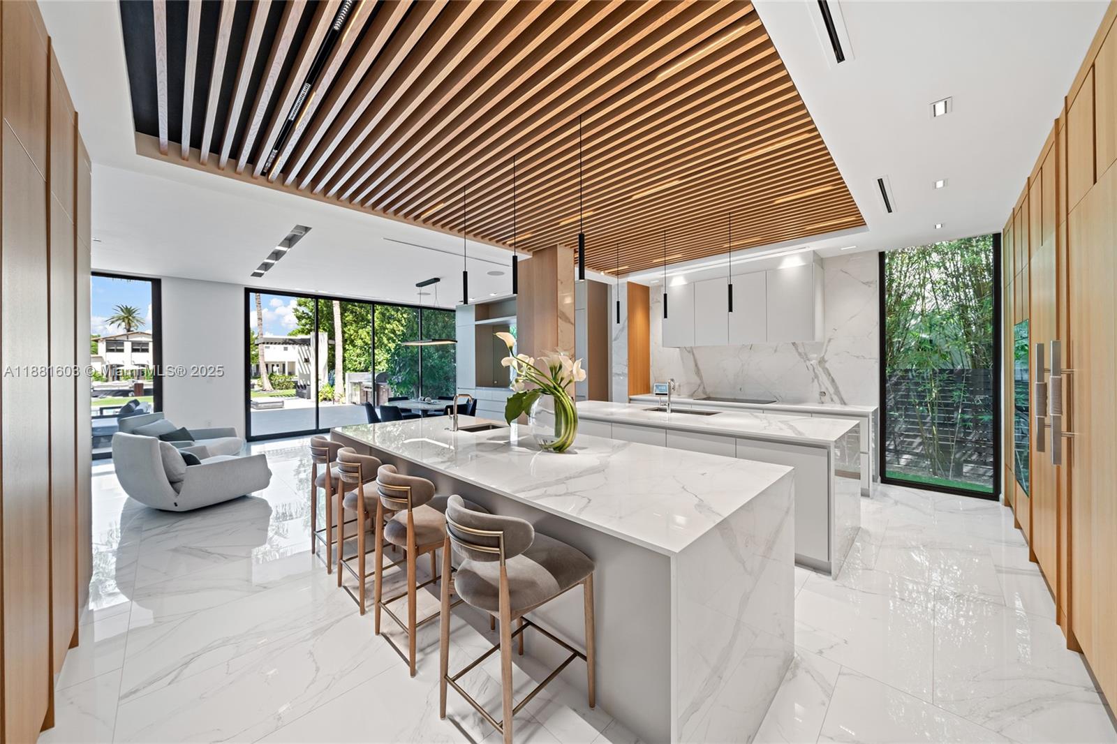 4510 Prairie Ave Miami Beach, FL 33140