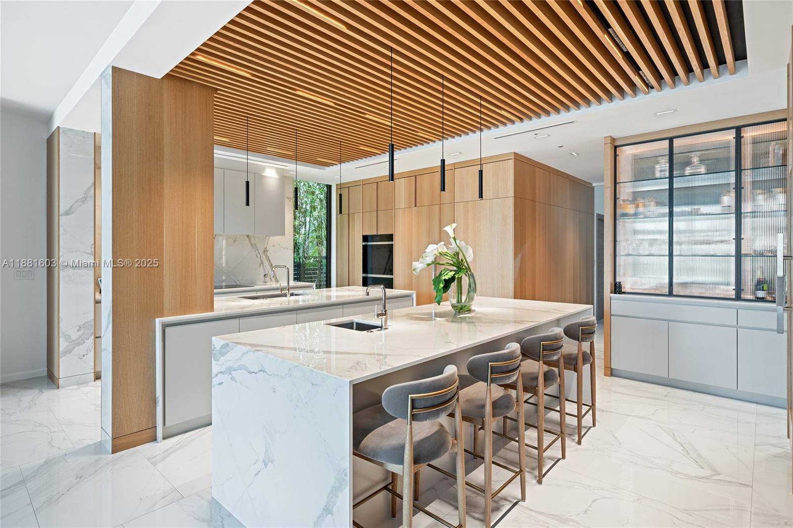 4510 Prairie Ave Miami Beach, FL 33140