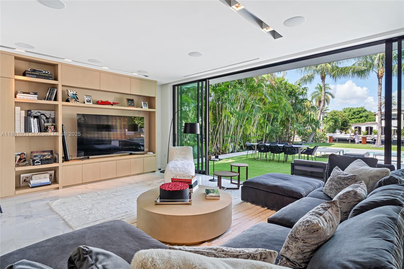 4510 Prairie Ave Miami Beach, FL 33140